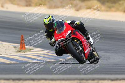 media/Apr-10-2022-SoCal Trackdays (Sun) [[f104b12566]]/Turn 10 (1pm)/